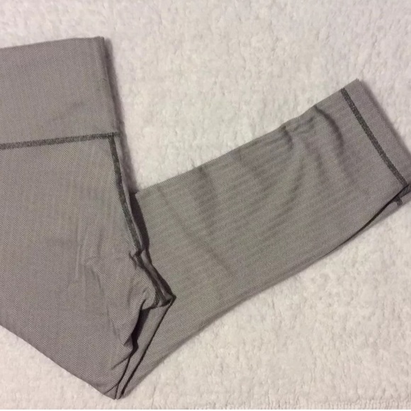 NWT Lululemon High Times  Herringbone HYUM - Picture 1 of 3